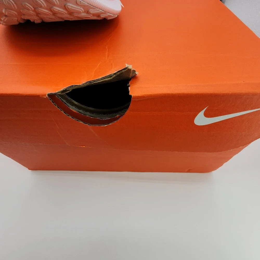 Nike brand wear details